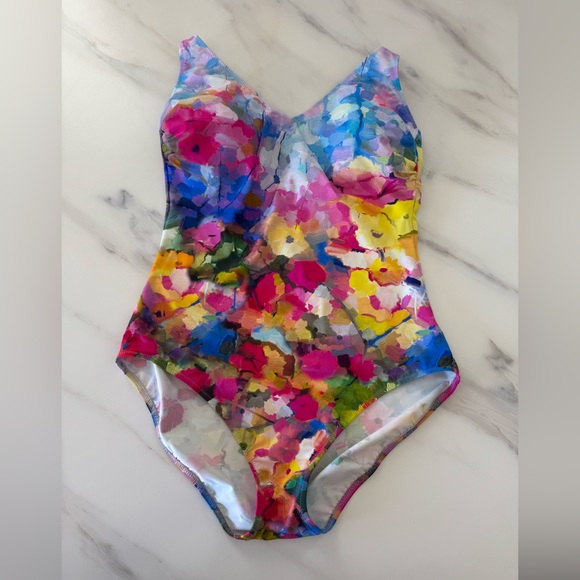Gotten Jolie Bouquet Mastectomy One-Piece Swimsuit - Picture 1 of 5